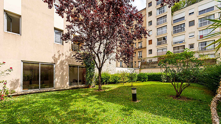 Paris 15 : Appartement à louer avec espace verts